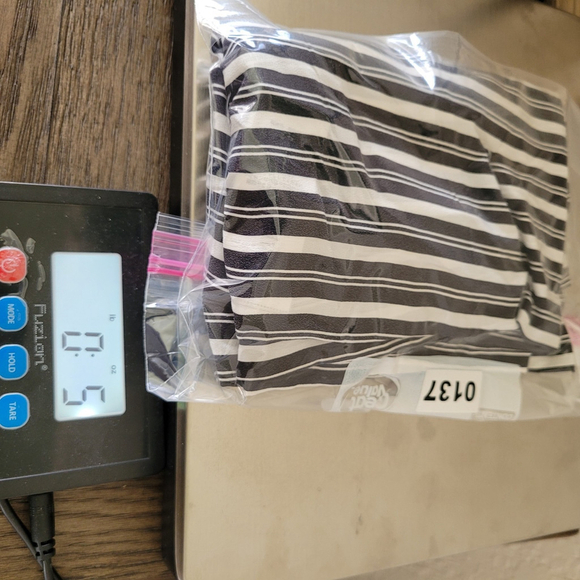 New $375 Equipment Femme Aeslin Striped 100% Silk Straight Pant Sz 2 Black White - Picture 11 of 11